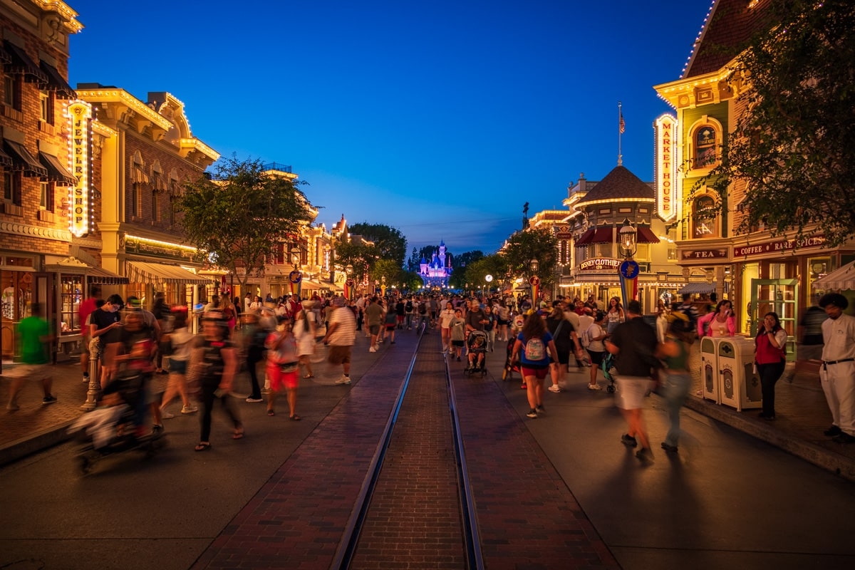 May 2026 Disneyland Crowd Calendar